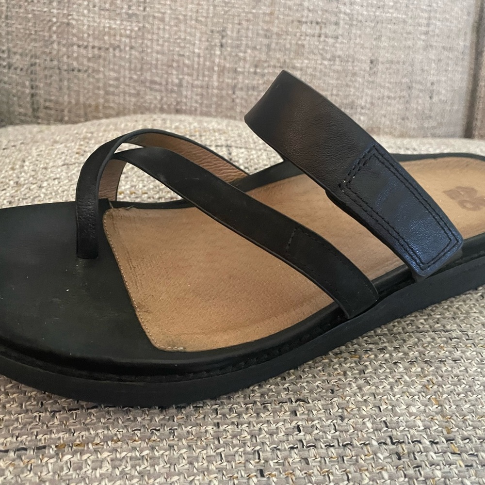 ABEO flip flops with Velcro strap, size 10
